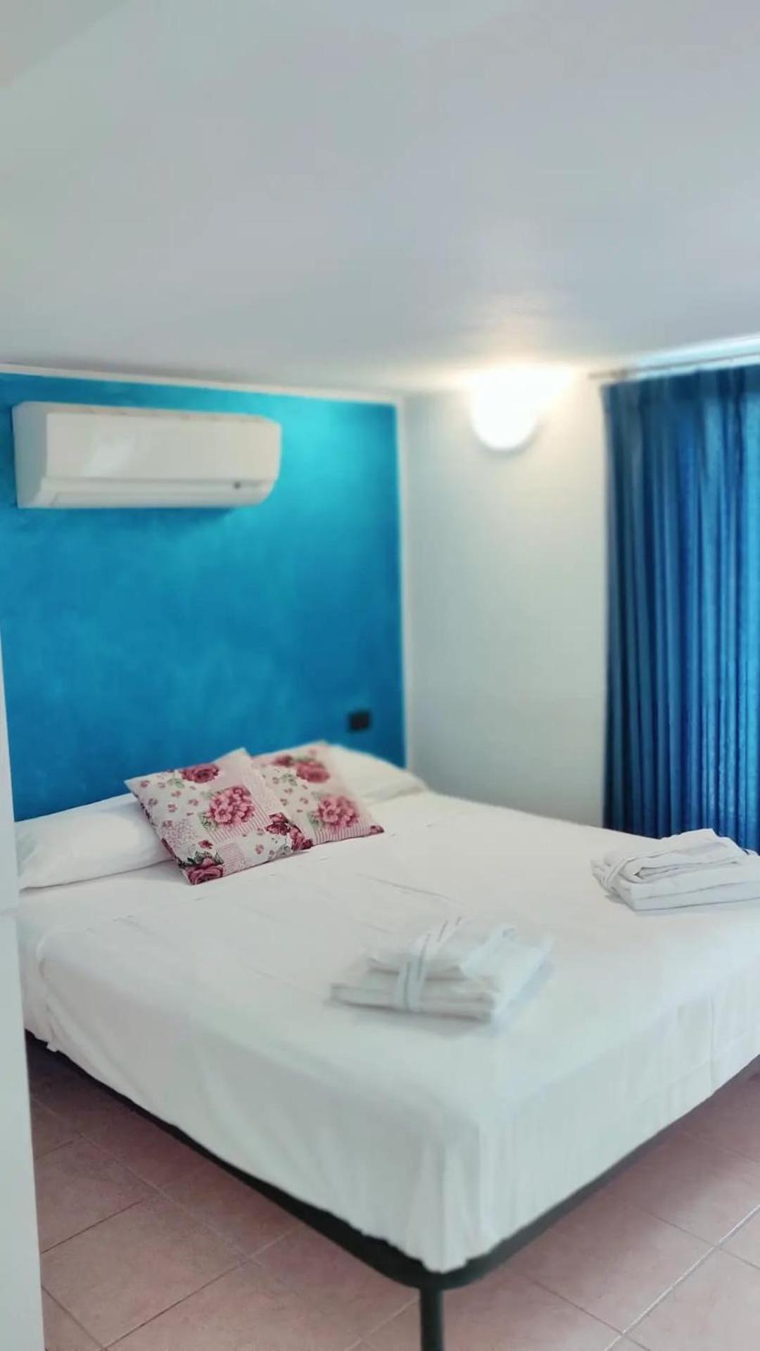 Residenza Villa Corno Alto Bagian luar foto