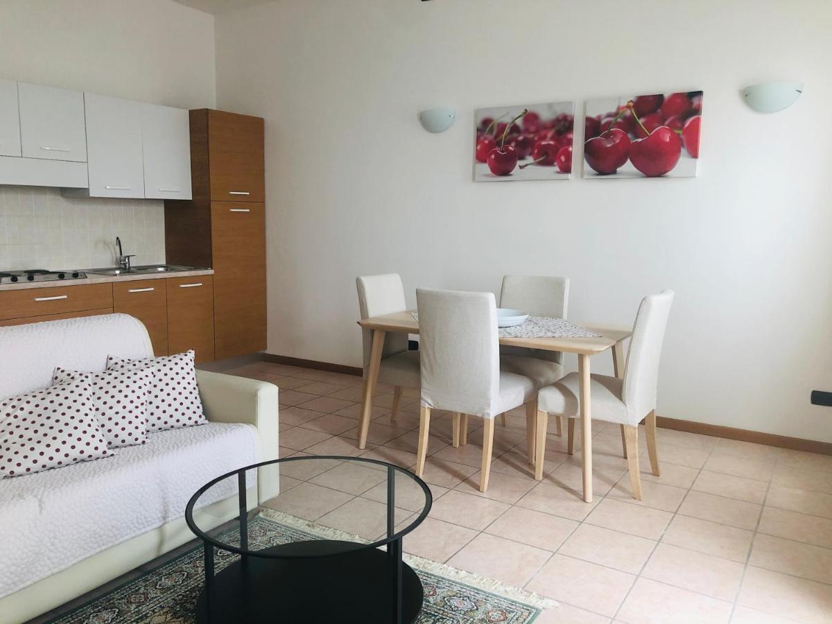 Residenza Villa Corno Alto Bagian luar foto